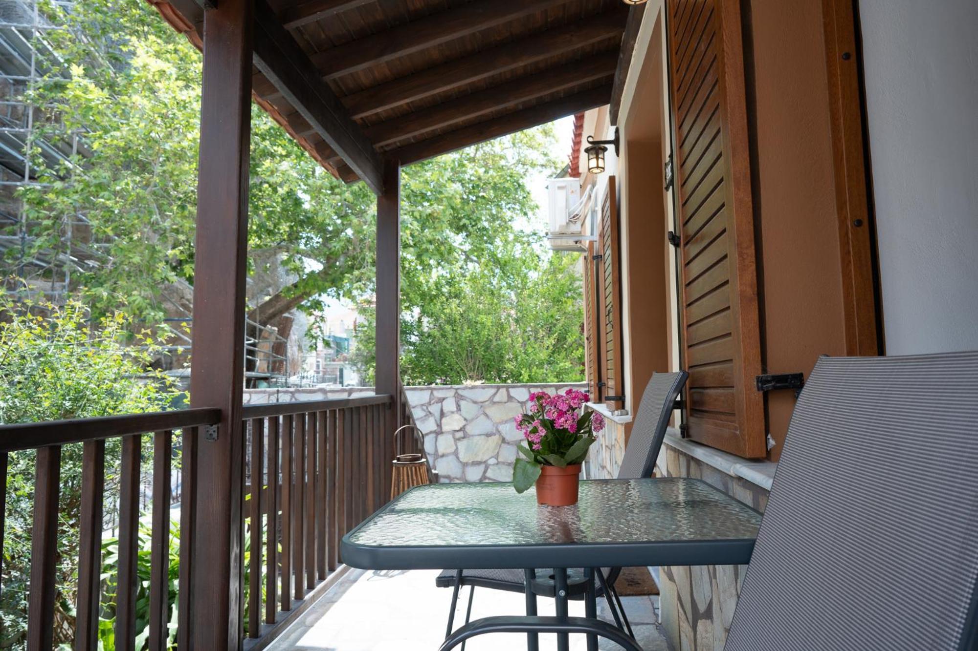 Jasmine House By Panagia Of Petra Apartment ภายนอก รูปภาพ