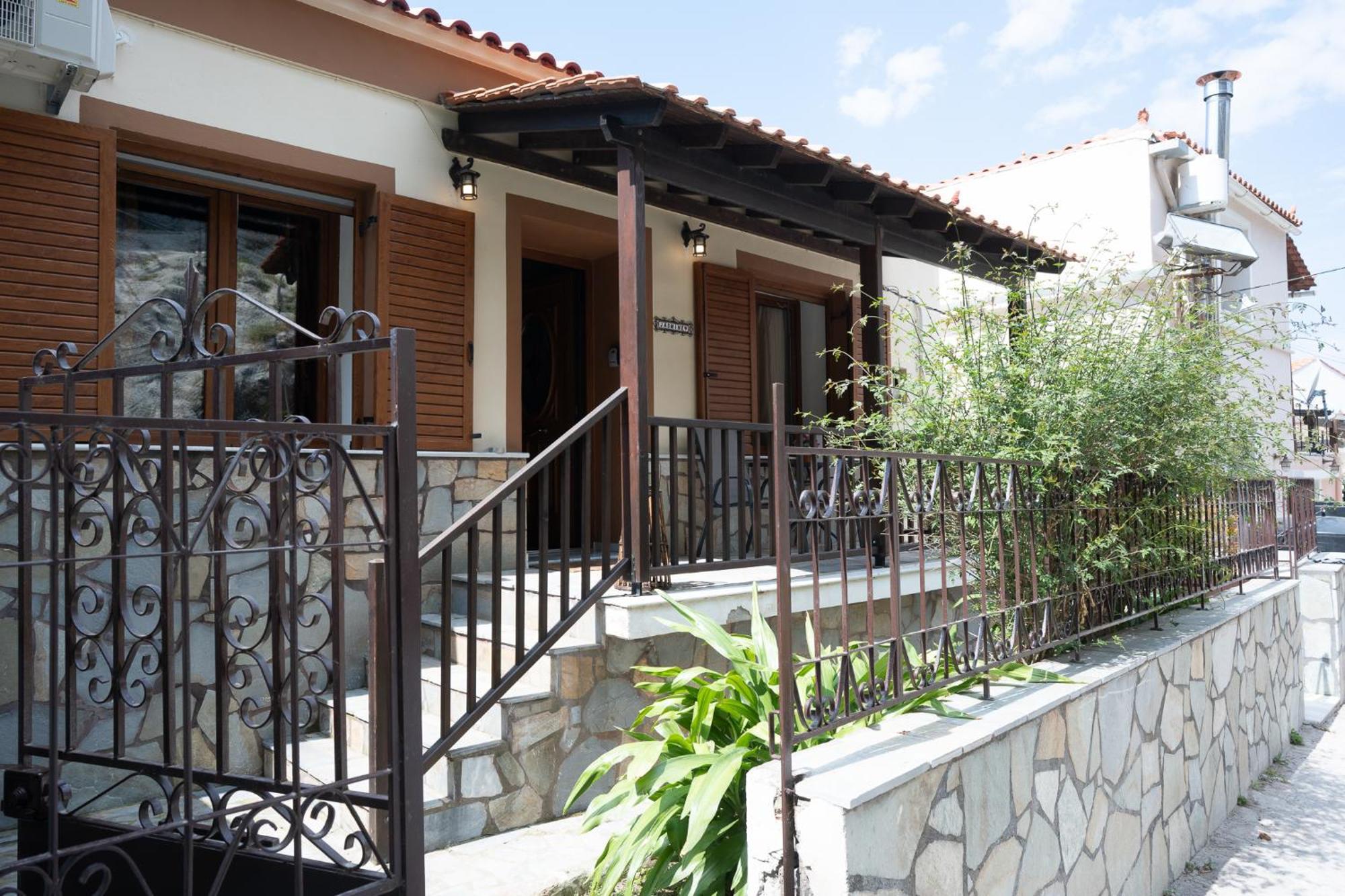 Jasmine House By Panagia Of Petra Apartment ภายนอก รูปภาพ