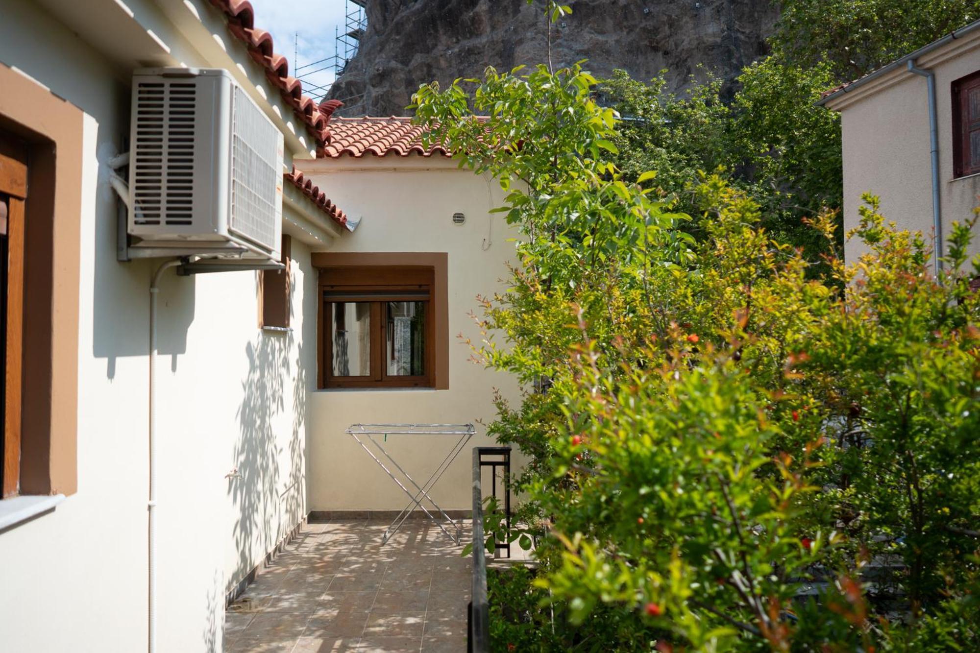 Jasmine House By Panagia Of Petra Apartment ภายนอก รูปภาพ