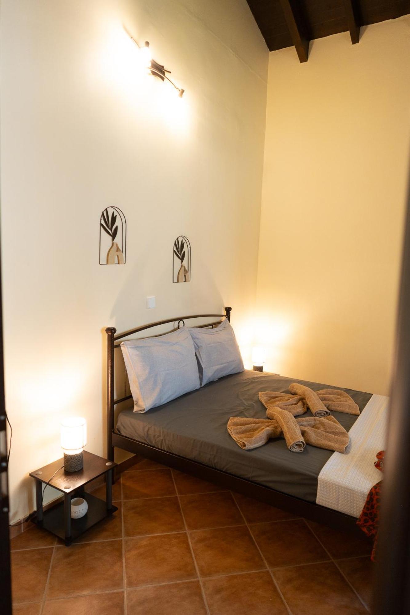 Jasmine House By Panagia Of Petra Apartment ภายนอก รูปภาพ