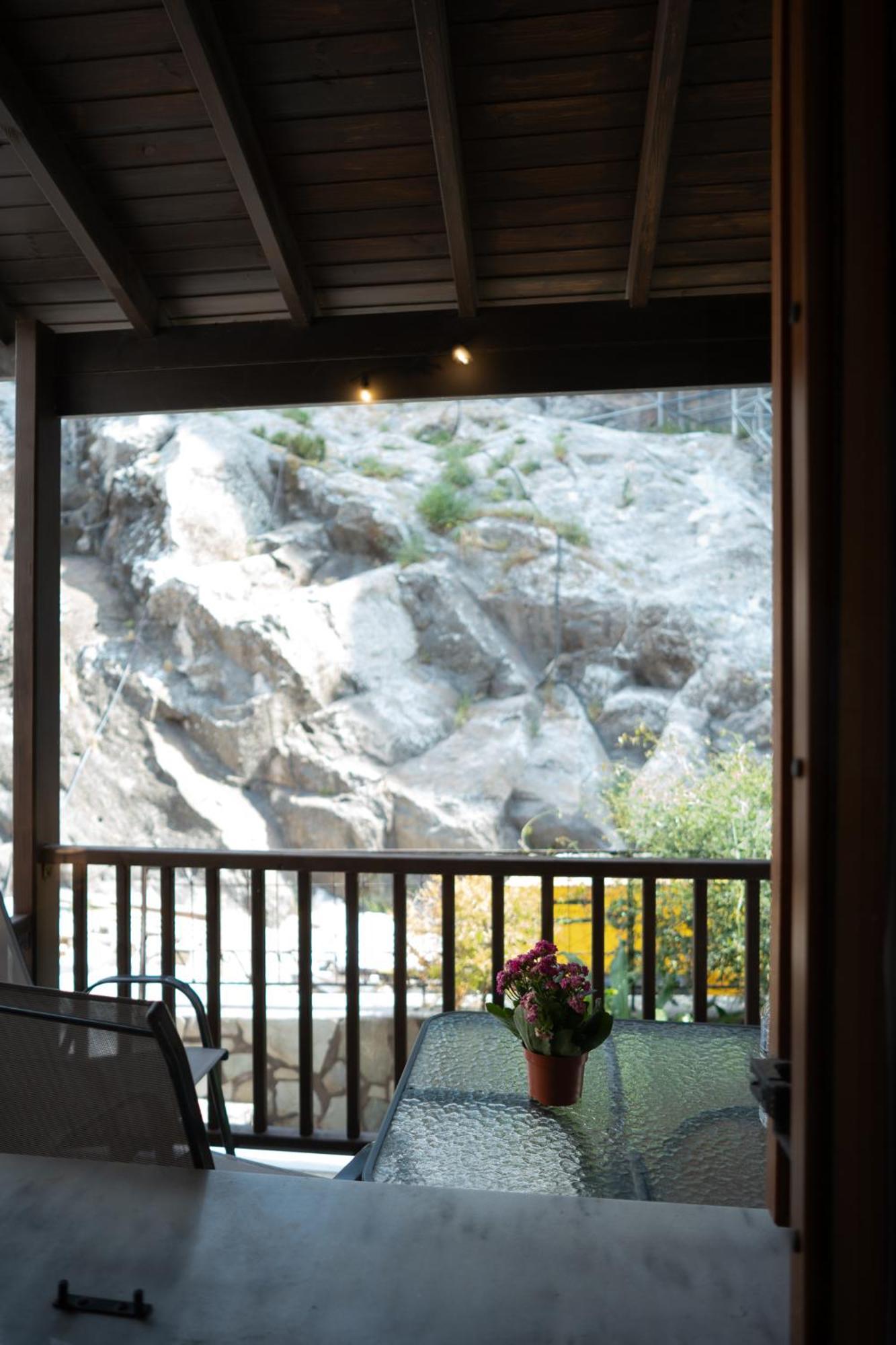 Jasmine House By Panagia Of Petra Apartment ภายนอก รูปภาพ